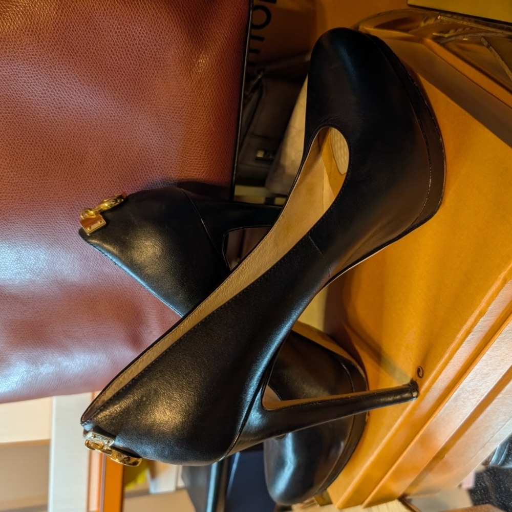 Michael Kors Black Women's Stilettos - Picture 6 of 10